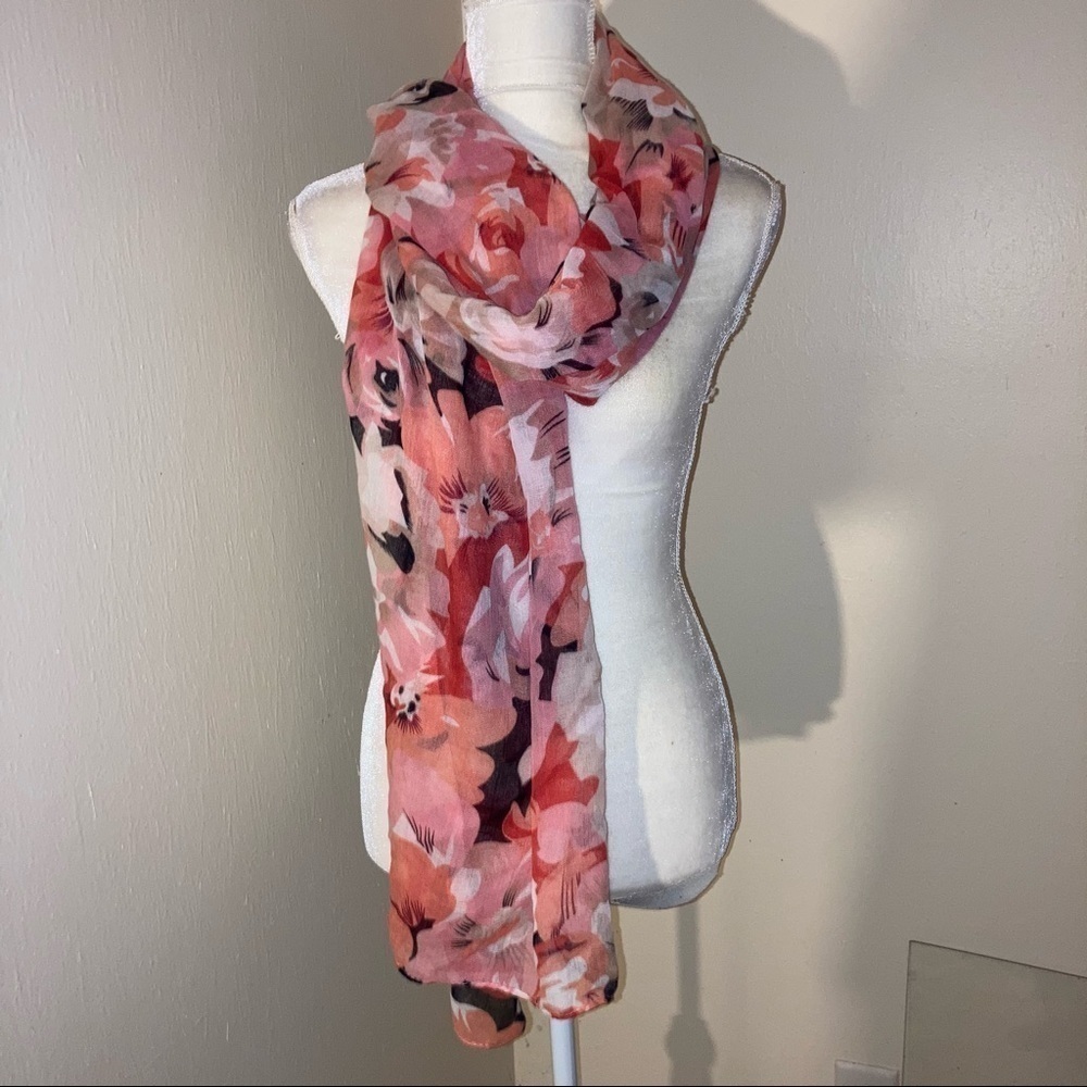 NWT Charming Charlie Floral Coral Scarf 76x48* - Picture 2 of 3